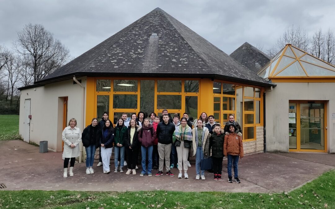 Sortie au centre social Douanier Rousseau pour les 2AEPA